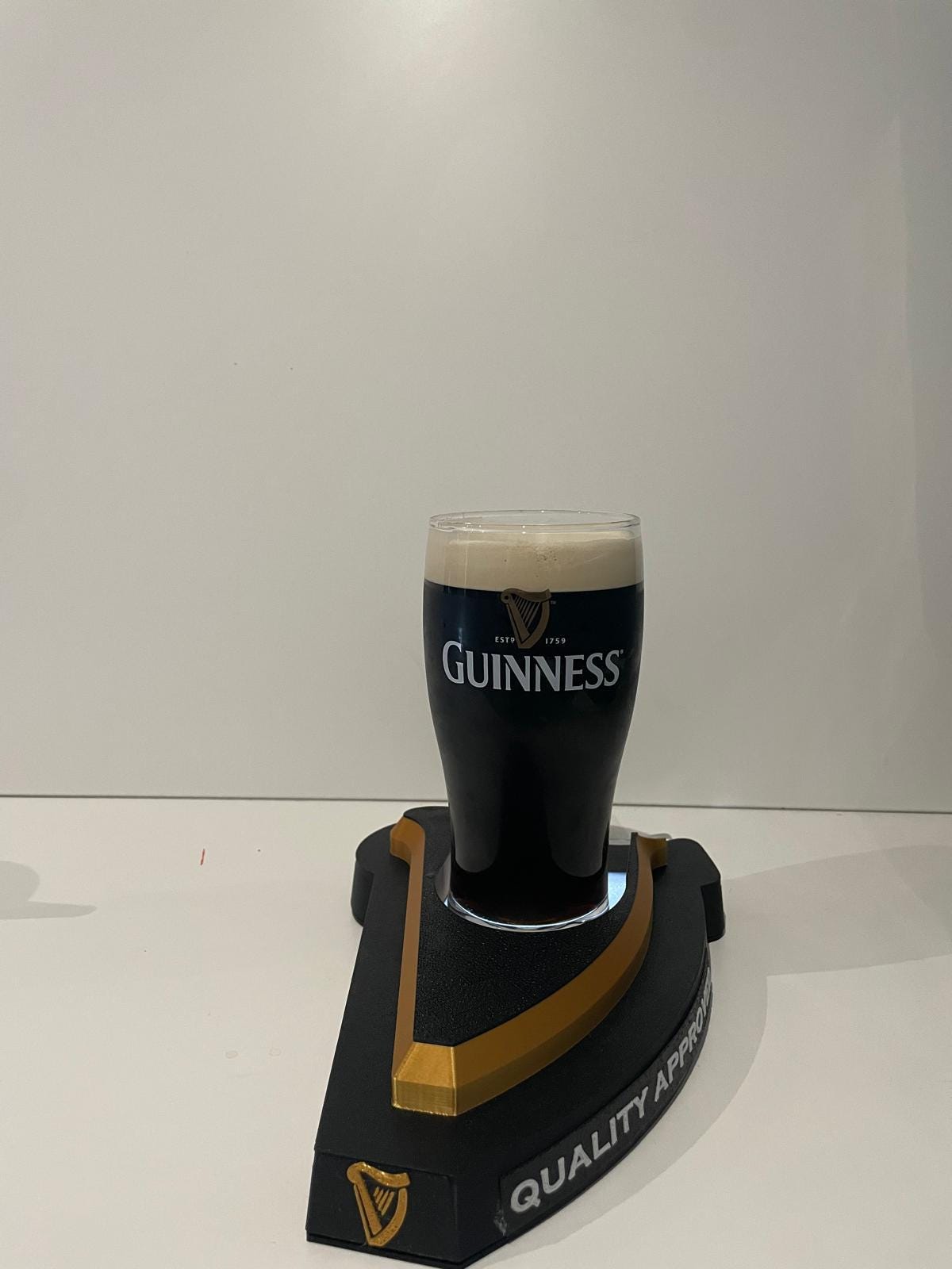 Guinness Magic Mat Pint Settling Stand